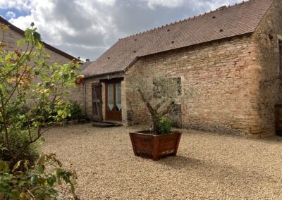 alt="Travail de Byron Katie pratiqué en cercle lors du stage en Bourgogne"